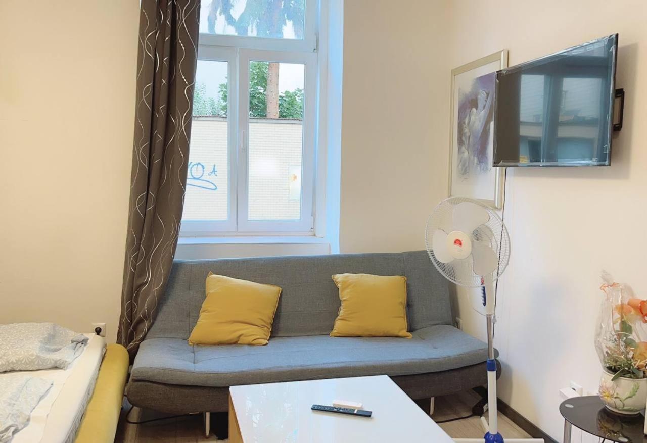 Studio In Center Km3a Apartamento *